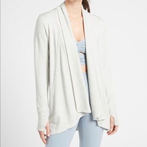 ATHLETA Pranayama Wrap Fog Grey Heather NWT